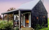 Holiday Home New Zealand: Romantic & Secluded Bush Cabin 