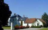 Holiday Home France: Elegant Manoir, Recently Refurbished With Tennis Court 