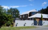 Holiday Home New Zealand: Amuri House Has A Private Guest Wing With Two ...