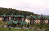 Apartment Sevierville: Splendid Condo Overlooking Colorful Smoky Mountains 