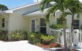 Holiday Home Anna Maria Florida Air Condition: Starfish Cottage 