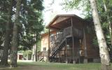 Holiday Home British Columbia Fernseher: The Lodge Inn Retreat 