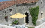Holiday Home Poitou Charentes: Columbard Cottage 