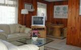 Holiday Home United States Air Condition: The Patio Cottage: Beachside ...