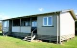Holiday Home New Zealand: The Great Kiwi Bach 