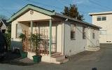 Holiday Home United States: Newly Redecorated Home Near Walk Down The Beach 