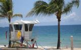 Holiday Home Fort Lauderdale Fernseher: 3 Bedrooms & 4 Baths! 