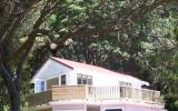 Holiday Home New Zealand: Aurum Retreat Where Three Lovely Guest Rooms Await 