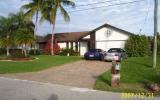 Holiday Home Cape Coral: Marvelous Vacation House In Cape Carol 
