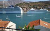 Holiday Home Croatia: Four Accommodation Units 3 Rooms Have Sea View 2 Rooms ...