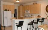 Holiday Home United States: Pet Friendly, Upscale Townhouse 