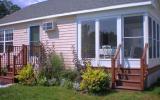 Holiday Home Maine: Comfortable Twin Cottages In Prime Location Beach Dreams 