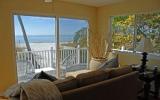 Holiday Home Fort Myers: Escape Beach House 