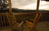 Holiday Home Pigeon Forge: Cades Cabin Atop Pine Mountain 