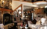 Holiday Home Steamboat Springs: Walk To Lifts - 7 Minutes To Gondola Square - ...