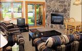 Holiday Home Steamboat Springs: Central Location - Ground Floor Unit 