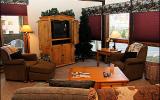 Holiday Home United States: Great Location, Affordable Prices - Walk To ...