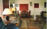 Holiday Home Coos Bay: Bay Breeze Bay Front Vacation Home 
