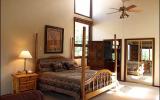 Holiday Home Snowmass: Ski-In/ski-Out Access - 2 Master Suites 