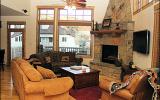 Holiday Home Steamboat Springs: 150 Yards To Gondola Square - Upscale ...