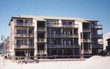 Apartment North Carolina: Condo Is Right On The Beach In Carolina Beach, Nc 