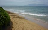 Apartment United States: Located Ocean Front On North Kaanapali Beach 