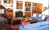 Holiday Home Snowmass: Ultimate Comfort - Next To Ski School 