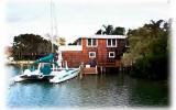 Holiday Home Sarasota: One Of A Kind: Boathouse Apartment In Sarasota 