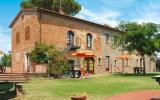 Holiday Home Florenz: La Casina: Accomodation For 6 Persons In Vinci, ...