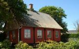Holiday Home Bornholm: Holiday House In Snogebæk, Bornholm For 4 Persons 