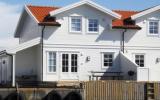 Holiday Home Hordaland Whirlpool: Holiday House In Mølstrevåg, Sydlige ...