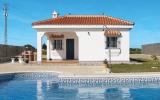 Holiday Home Spain: Casa La Parada: Accomodation For 6 Persons In Conil De La ...