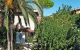 Holiday Home Abruzzi: Villa Cerreta: Accomodation For 12 Persons In Pineto, ...