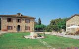 Holiday Home Lucca Toscana: Az. Agr. Le Palaie: Accomodation For 5 Persons In ...