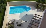 Holiday Home Istarska Air Condition: Holiday Home (Approx 190Sqm) For Max ...