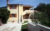 Holiday Home Liznjan: Holiday Home (Approx 50Sqm), Ližnjan For Max 6 Guests, ...