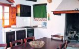 Holiday Home Lucca Toscana: Casa La Vigna: Accomodation For 10 Persons In ...