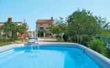 Holiday Home Istarska: Haus Jadranka: Accomodation For 6 Persons In Rovinj, ...