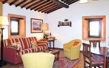 Holiday Home Montalcino: Casa Foresteria: Accomodation For 4 Persons In San ...