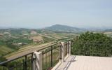 Holiday Home Marche: Holiday House (10 Persons) Marche, Offida (Italy) 