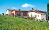 Holiday Home Italy: Podere Monteborgo: Accomodation For 4 Persons In ...