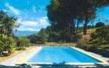 Holiday Home France: Holiday Home For 10 Persons, Ansouis, Ansouis, Vaucluse ...