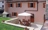 Holiday Home Visnjan: Villa Paula: Accomodation For 16 Persons In Kastelir, ...