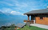 Holiday Home Switzerland: Chalets Les Fontannets: Accomodation For 12 ...