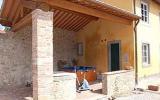 Holiday Home Marlia Toscana: Holiday House (150Sqm), Marlia For 7 People, ...