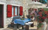 Holiday Home Fazana: Landgut Manzin: Accomodation For 6 Persons In Vodnjan, ...