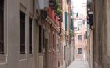 Holiday Home Italy: B&b Camera Tripla In Venezia, Veneto/ Venedig For 3 ...