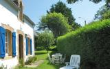 Holiday Home Camaret Bretagne: Accomodation For 5 Persons In Crozon, ...