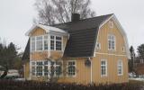 Holiday Home Hjo: Holiday Cottage In Hjo Near Skövde, ...