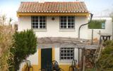 Holiday Home Lisboa: Terraced House (4 Persons) Tejo Valley, Colares ...